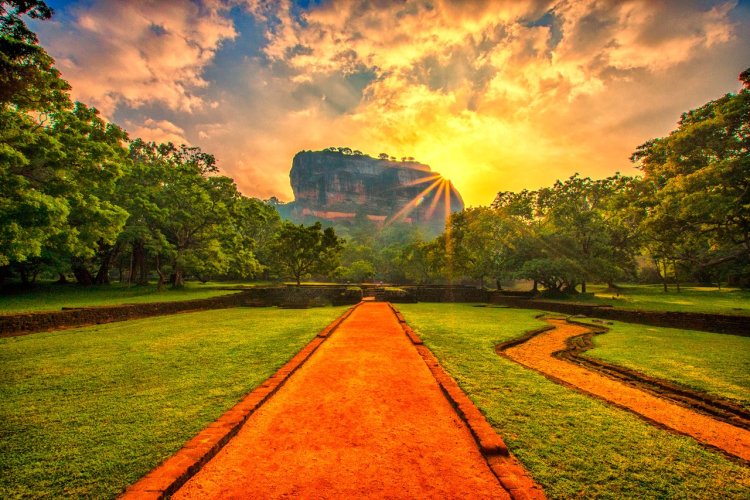 Exploring Sigiriya: Sri Lanka’s Ancient Rock Fortress and Cultural Gem