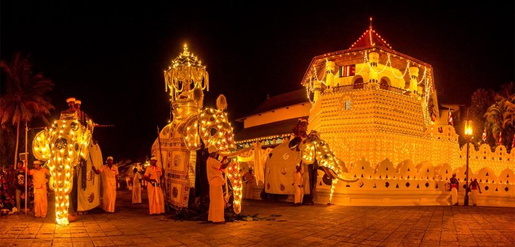 Kandy Esala Perahera: Sri Lanka’s Most Vibrant Cultural Festival